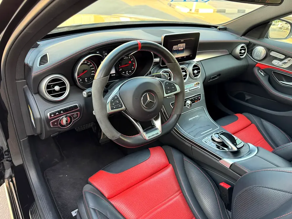 MERCEDES BENZ C63s AMG V8 LOW KILOMETER AUCTION GRADE 4. 5/B - Image 9