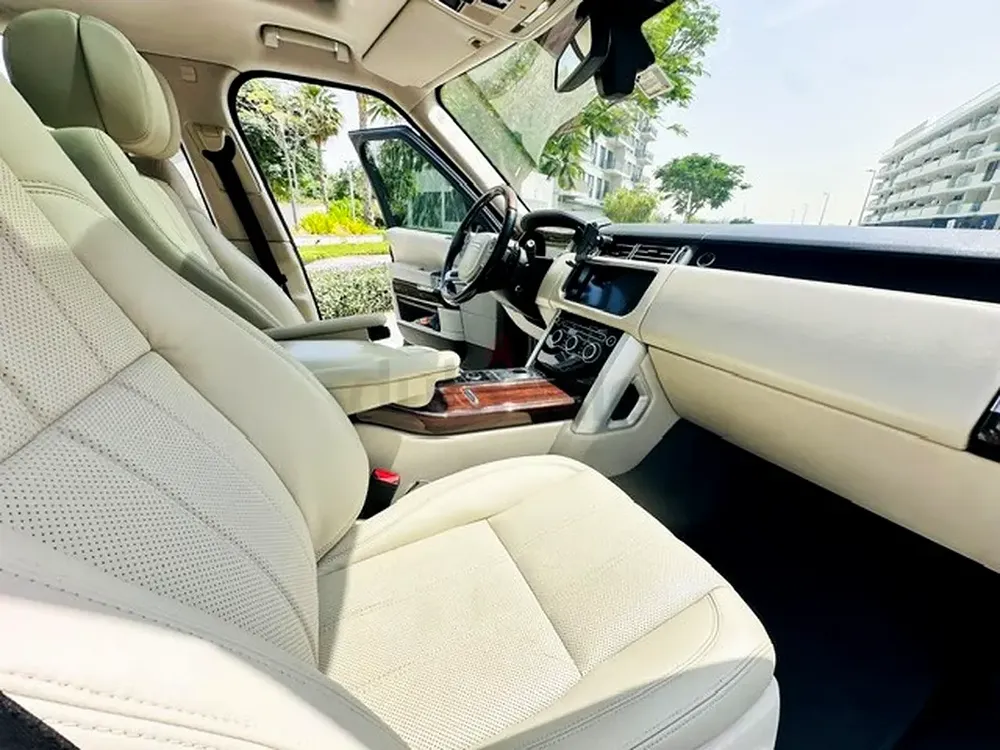 2014 Range Rover 5.0 V8 Autobiography Gcc car, No expense spared, covered 174k klms 22 Alloys - Image 11