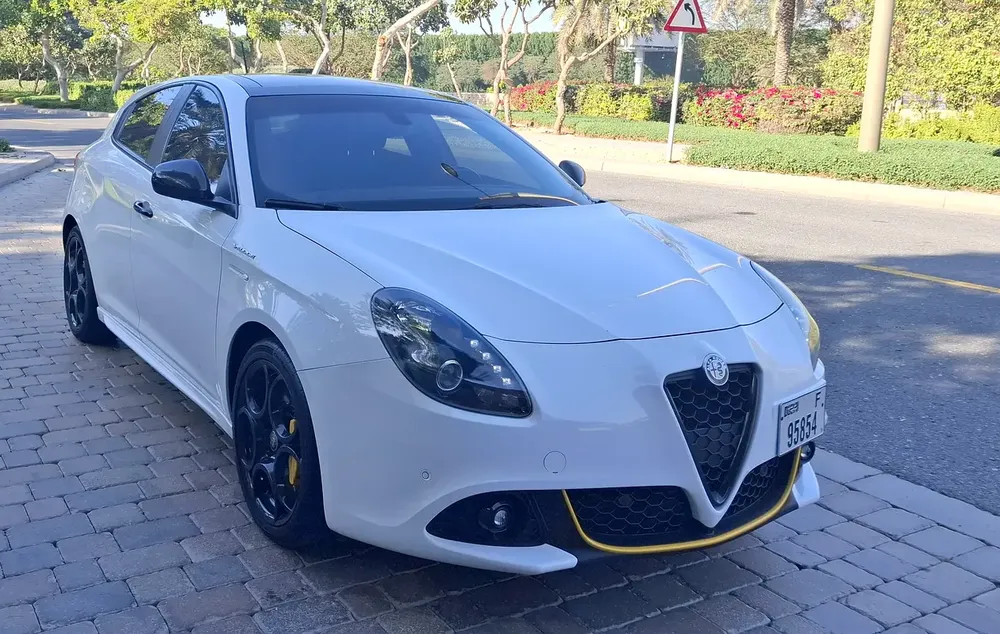 2021 Alfa Romeo Giulia Veloce All new Tyers in immaculate condition. - Image 7
