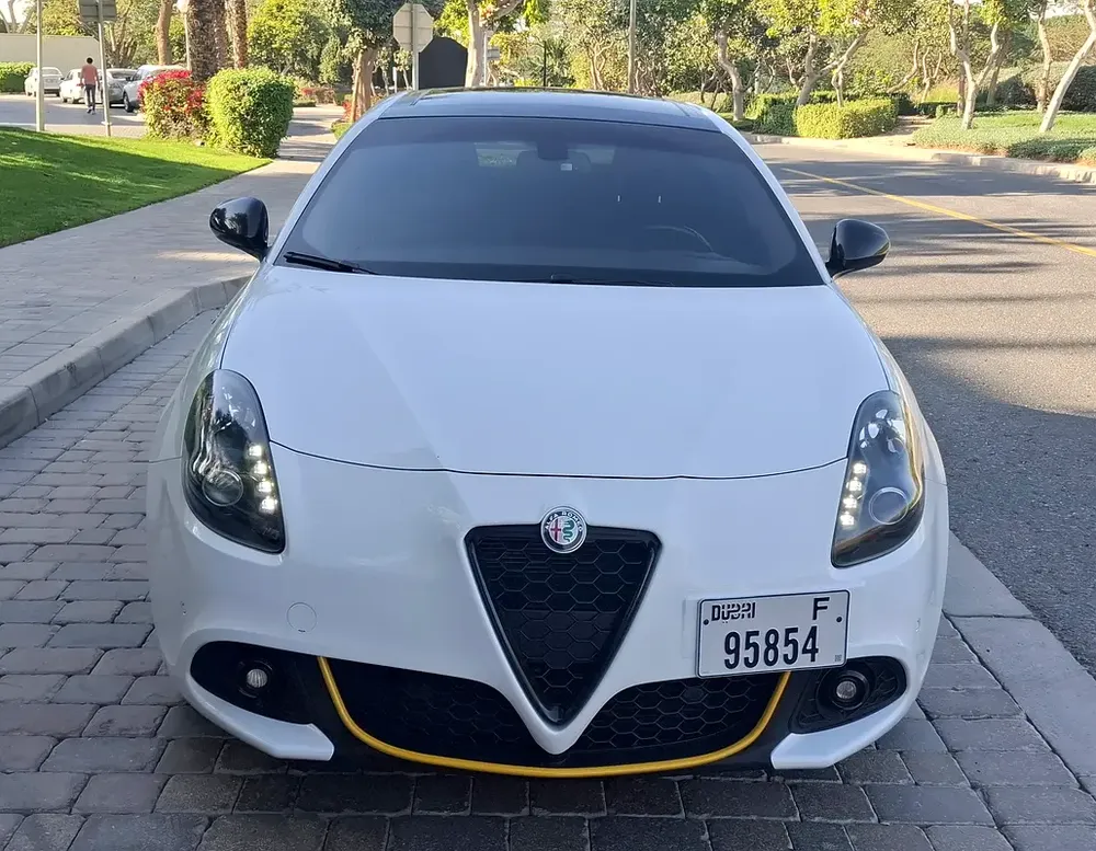 2021 Alfa Romeo Giulia Veloce All new Tyers in immaculate condition. - Image 8