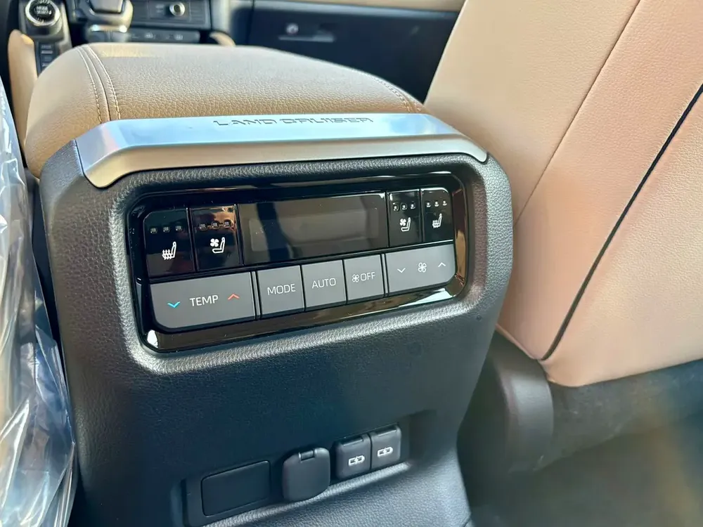 Toyota Prado VXL 2026 GCC Specs - Image 19