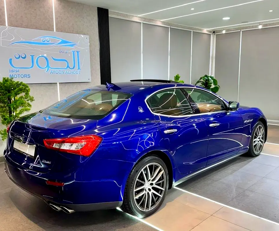 AMAZING BLUE COLOR MASERATI GHIBLI SQ4 V6 || GCC || FREE ACCIDENT || HIGHEST CATEGORY || LOW MILEAGE - Image 10