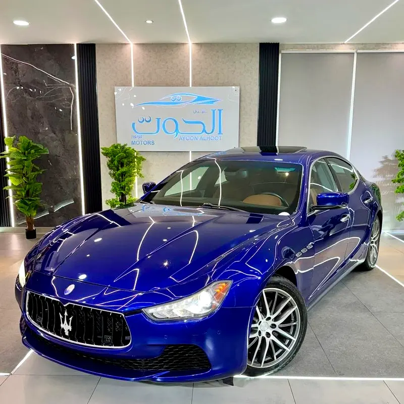 AMAZING BLUE COLOR MASERATI GHIBLI SQ4 V6 || GCC || FREE ACCIDENT || HIGHEST CATEGORY || LOW MILEAGE - Image 12