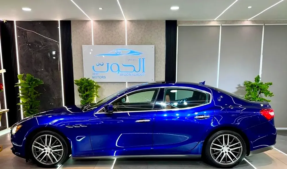 AMAZING BLUE COLOR MASERATI GHIBLI SQ4 V6 || GCC || FREE ACCIDENT || HIGHEST CATEGORY || LOW MILEAGE - Image 8