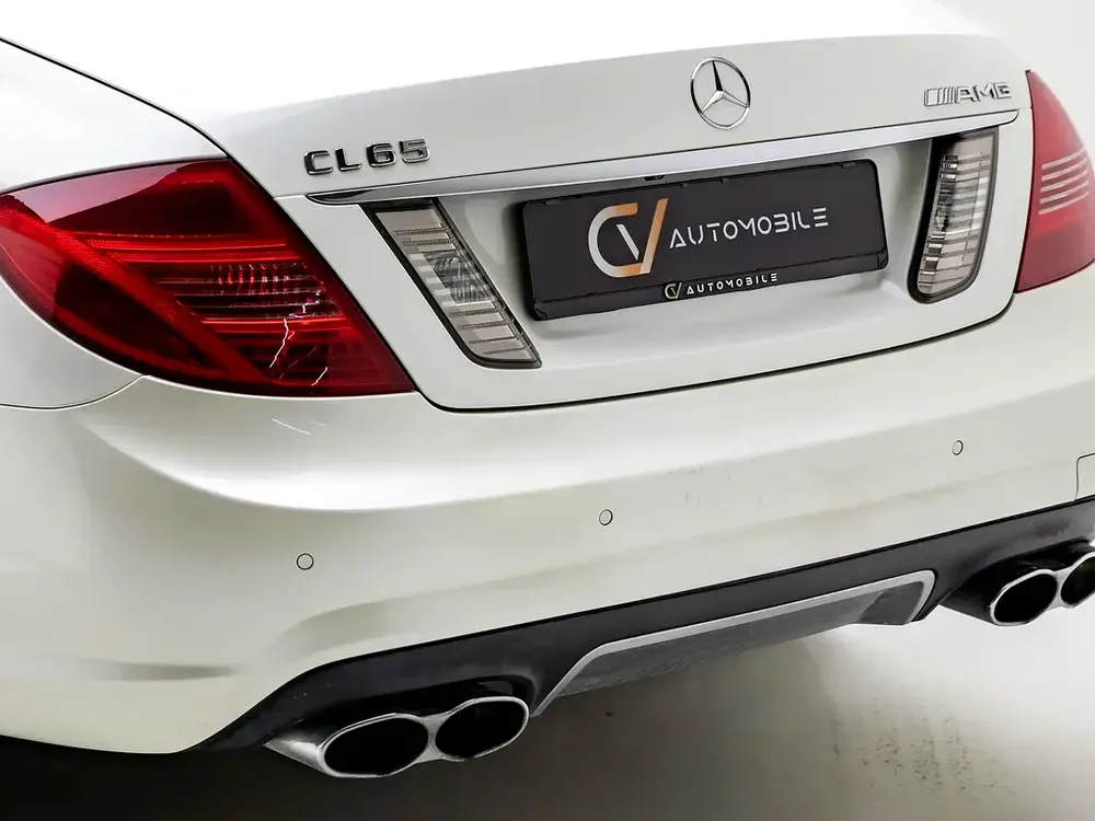 2011 | Mercedes Benz | CL63 AMG with CL65 KIT | GCC Spec - Image 19