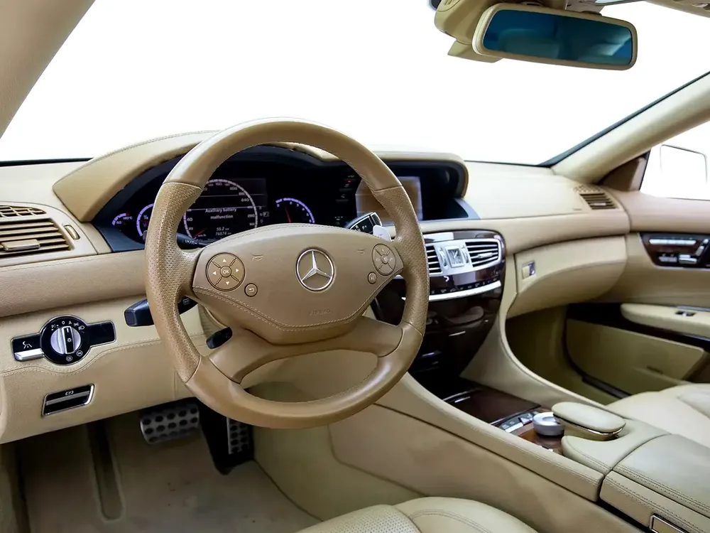 2011 | Mercedes Benz | CL63 AMG with CL65 KIT | GCC Spec - Image 8
