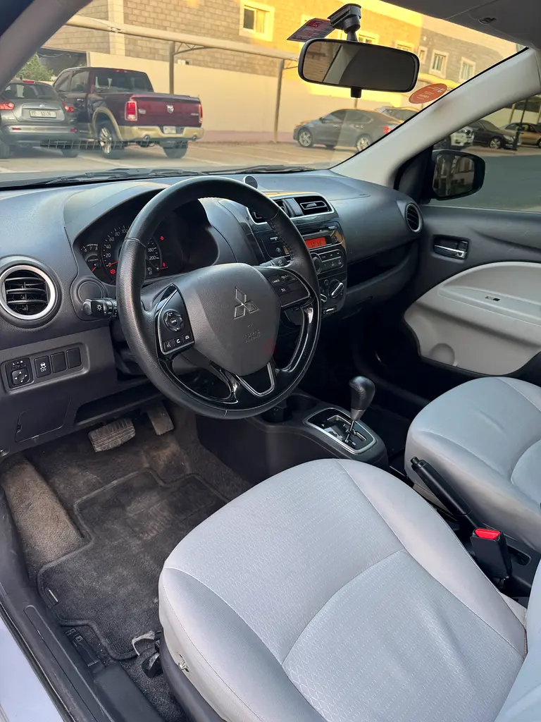 2022 Mitsubishi Attrage GLX GCC Specs - Excellent Condition - Image 10