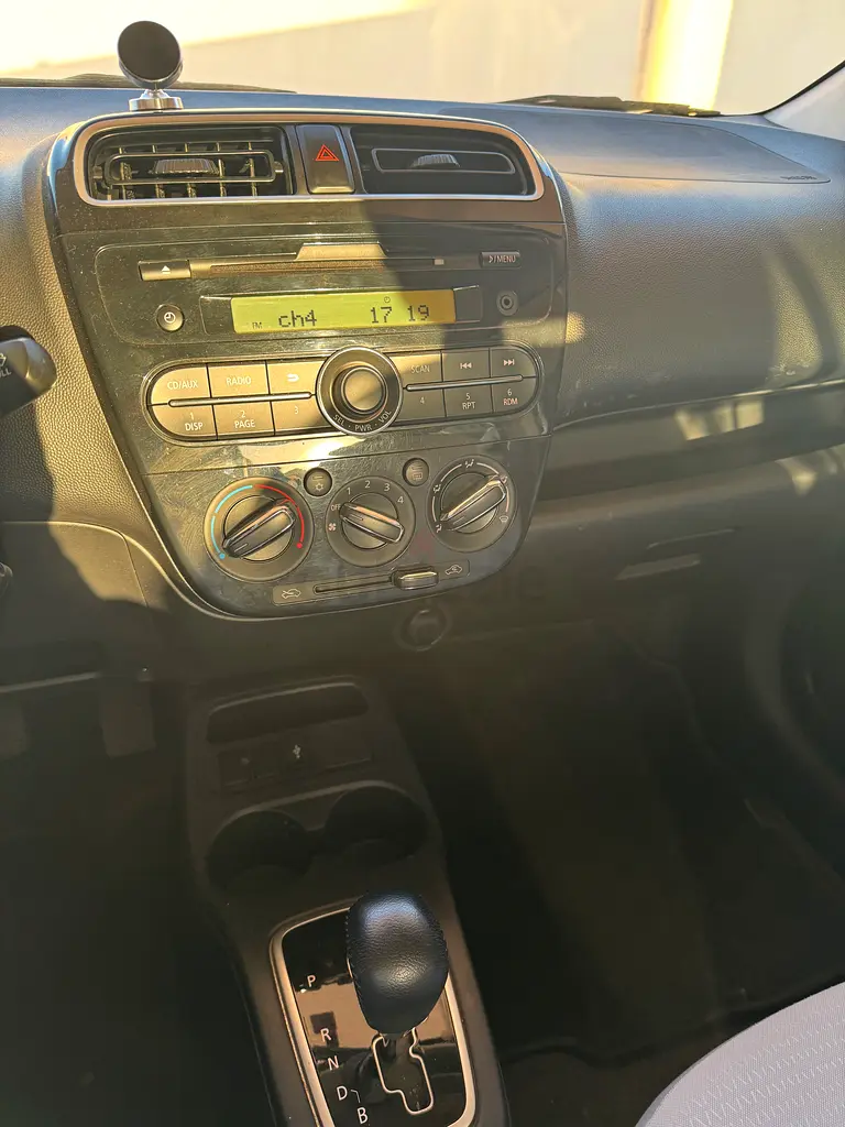 2022 Mitsubishi Attrage GLX GCC Specs - Excellent Condition - Image 13