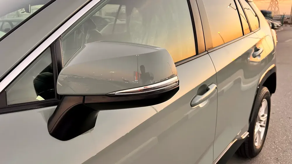 2021 TOYOTA RAV4 XLE FULL OPTION - Image 13