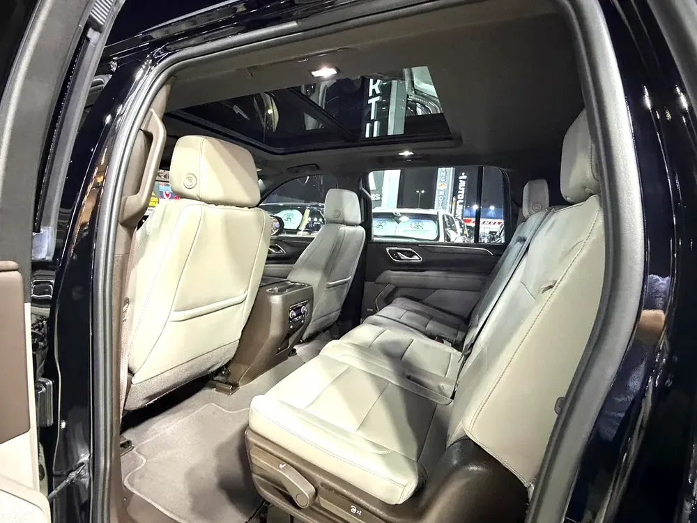 2023 Chevrolet Tahoe LT | GCC Specs | XL/Low Mileage | Excellent Condition - Image 12