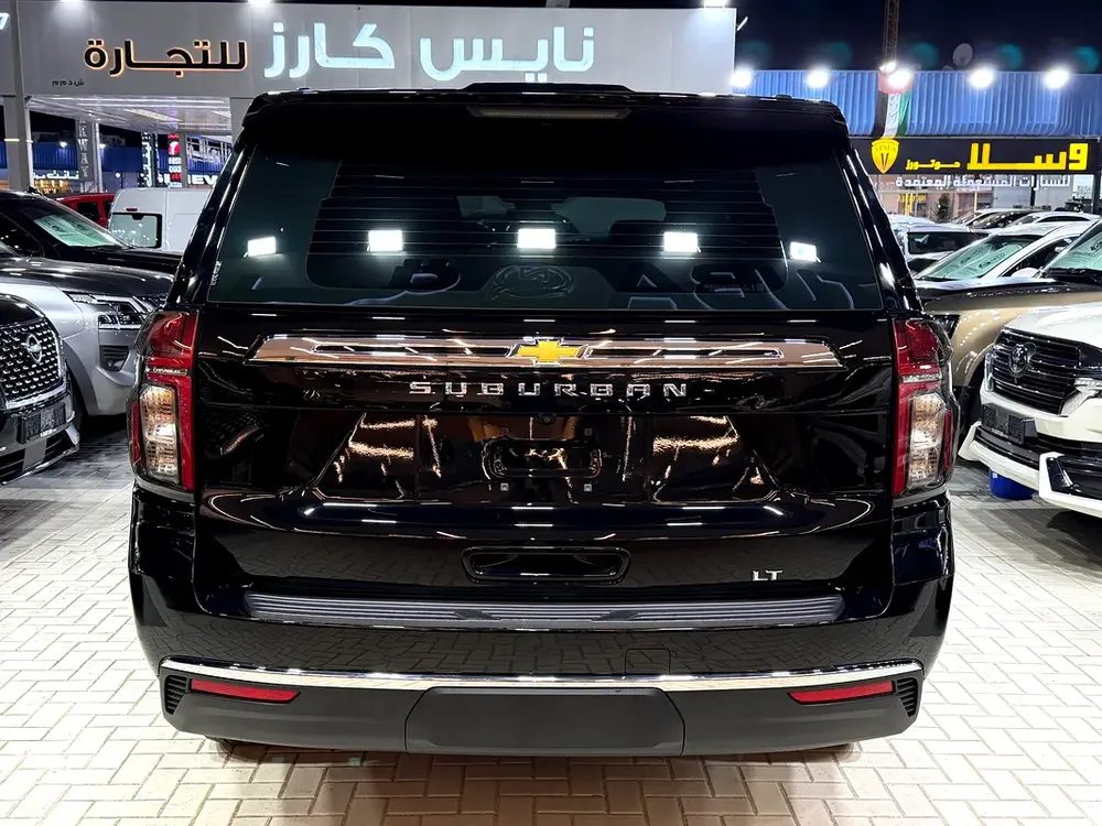 2023 Chevrolet Tahoe LT | GCC Specs | XL/Low Mileage | Excellent Condition - Image 5