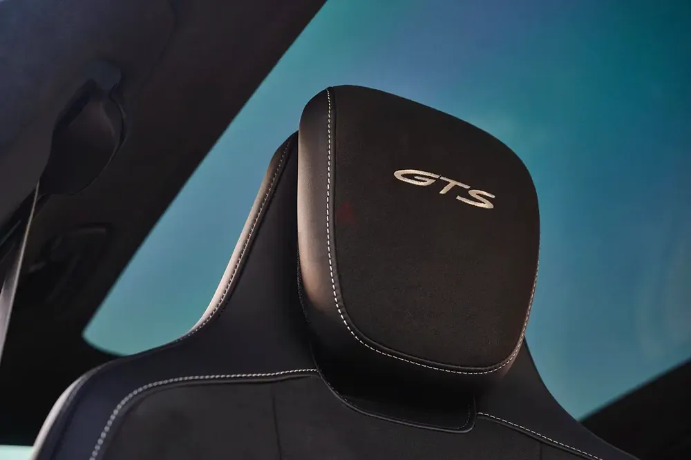 Porsche Taycan GTS 2023 - European Specs - GCC Standard - Warranty Alnabooda Porsche - Image 13