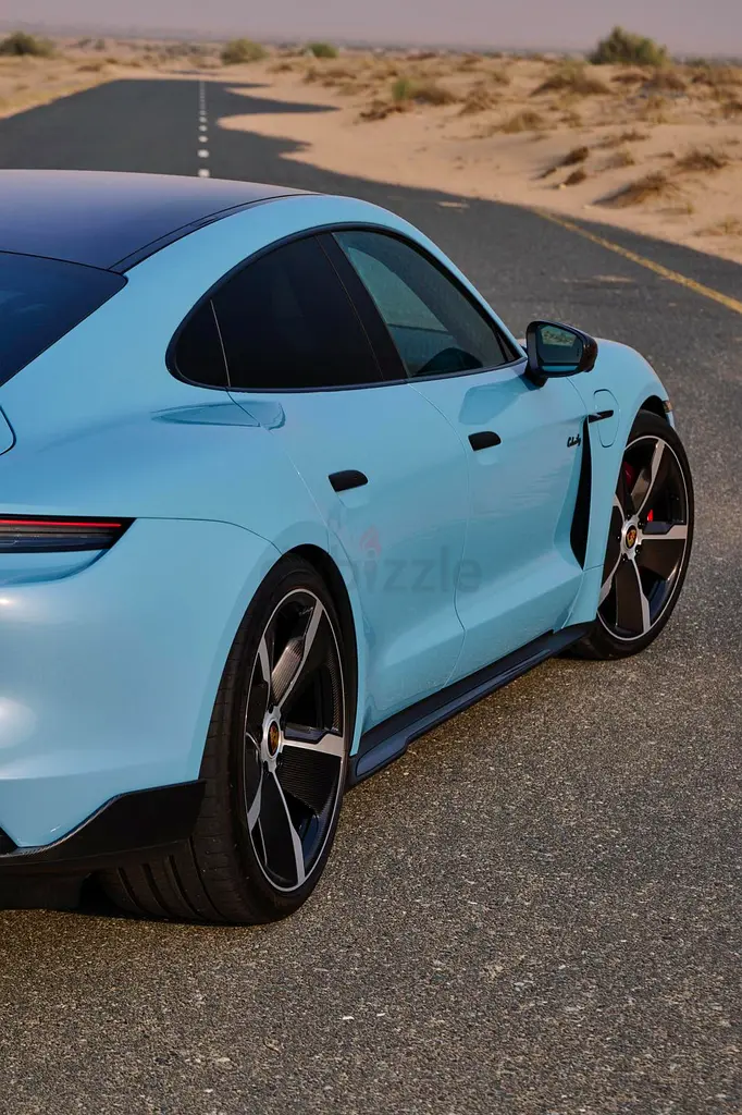 Porsche Taycan GTS 2023 - European Specs - GCC Standard - Warranty Alnabooda Porsche - Image 16