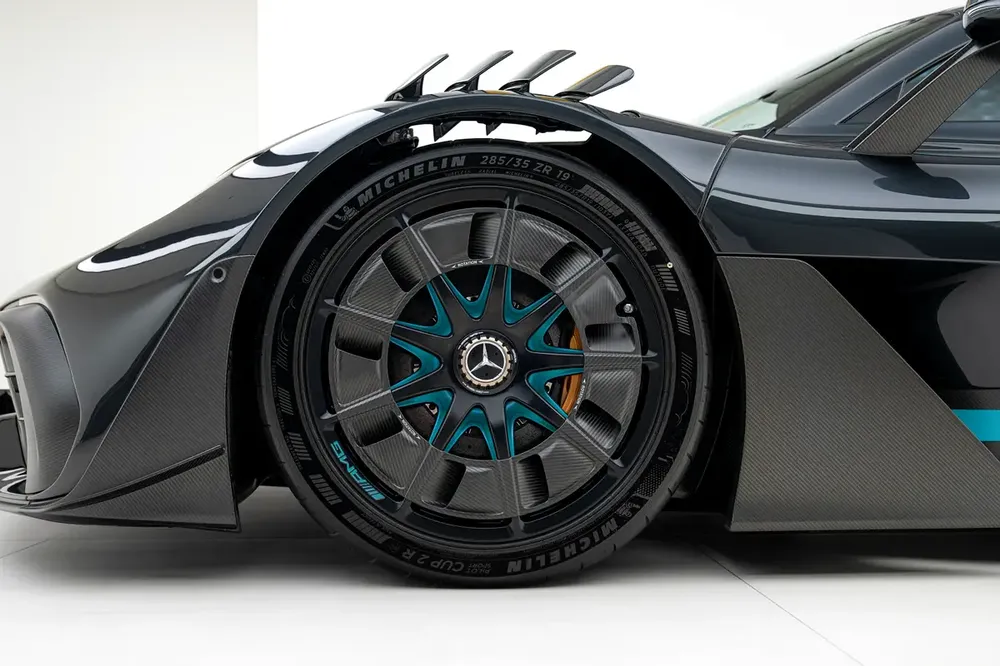2023 MERCEDES-AMG ONE | 1 OF 275 PRODUCED | FACTORY SPEC | COLLECTOR CONDITION | - Image 9