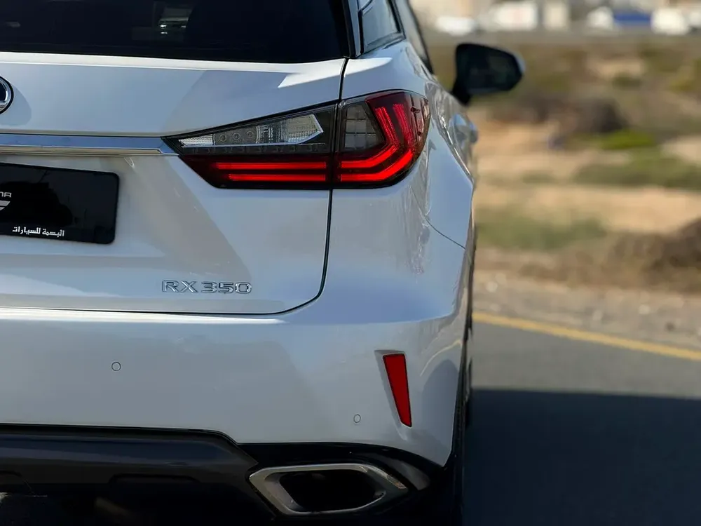 LEXUS RX350 | Warranty | GCC Specs - Image 5