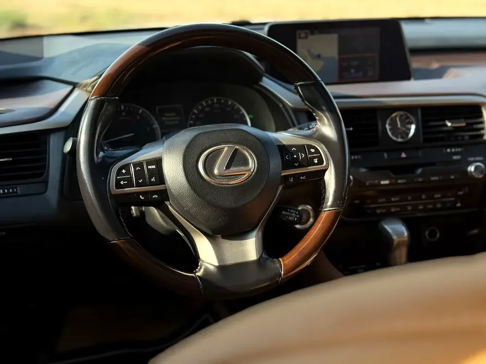 LEXUS RX350 | Warranty | GCC Specs - Image 8