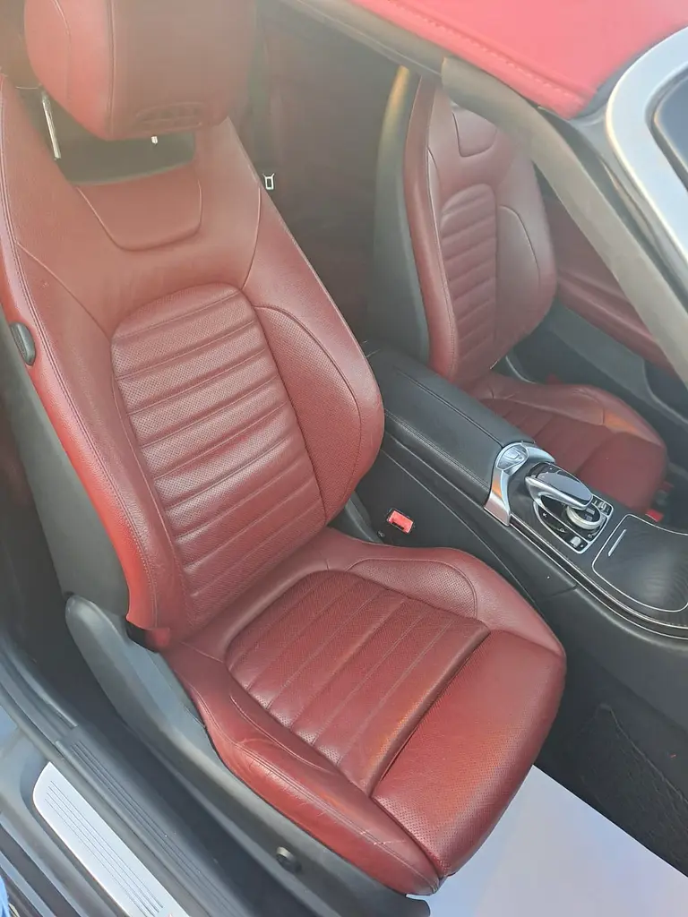 Mercedes-Benz C-Class C200 Coupe 2019 GCC Specs no accident no repaint very clean car - Image 13