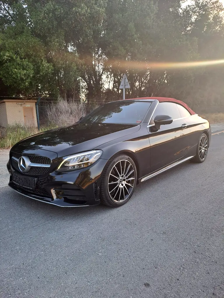 Mercedes-Benz C-Class C200 Coupe 2019 GCC Specs no accident no repaint very clean car - Image 6