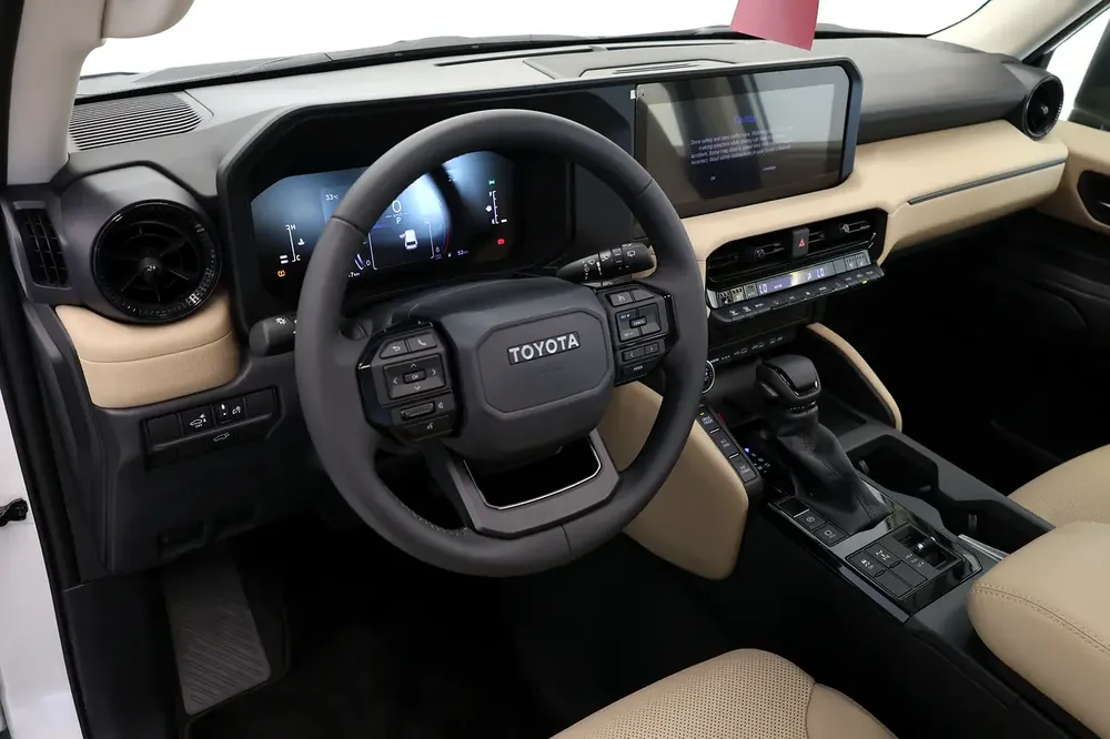 2024 Toyota Prado GXR-ZERO KM - GCC Specs -UNDER WARRANTY  SERVICE -Brand New - Image 10
