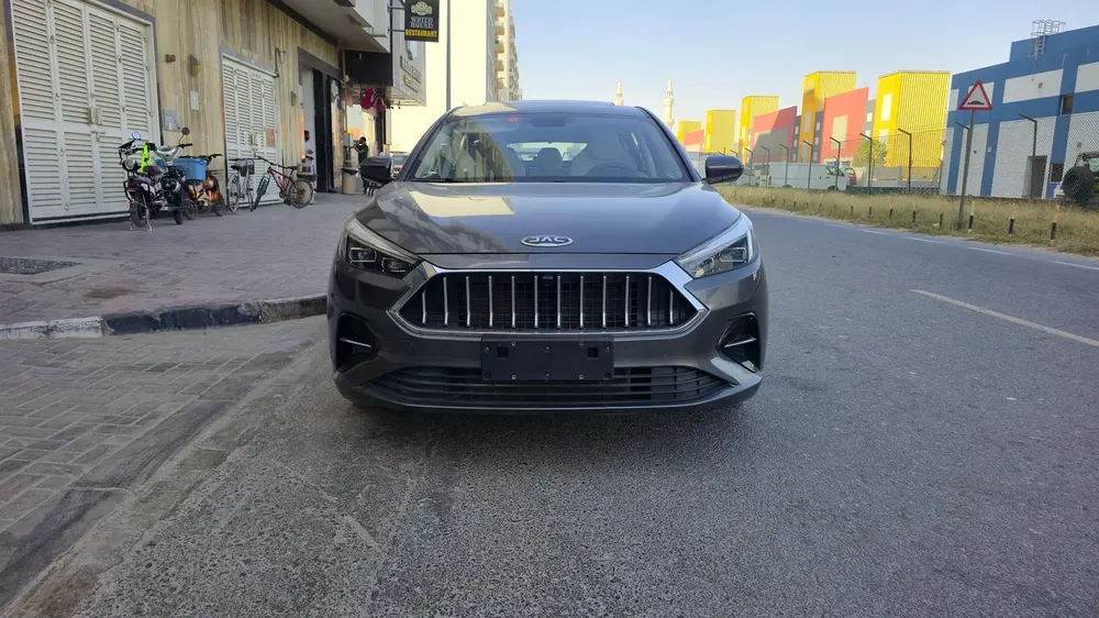 JAC J7 Luxury 2023 GCC Specs - Image 4