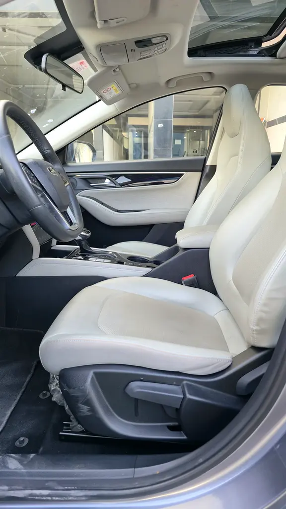 JAC J7 Luxury 2023 GCC Specs - Image 8