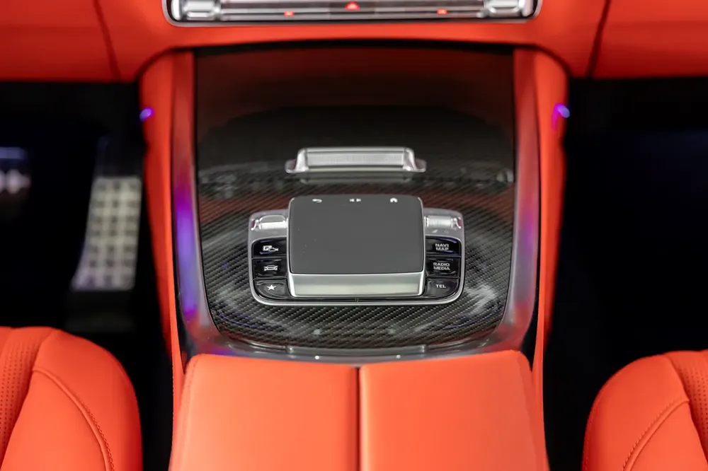 Double Night Pack|Fully Loaded|2026 Fully Cardbon Fiber |Gargash Auto Warranty PERFOMANCE PACKAGE - Image 14