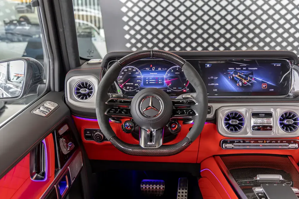 Double Night Pack|Fully Loaded|2026 Fully Cardbon Fiber |Gargash Auto Warranty PERFOMANCE PACKAGE - Image 16