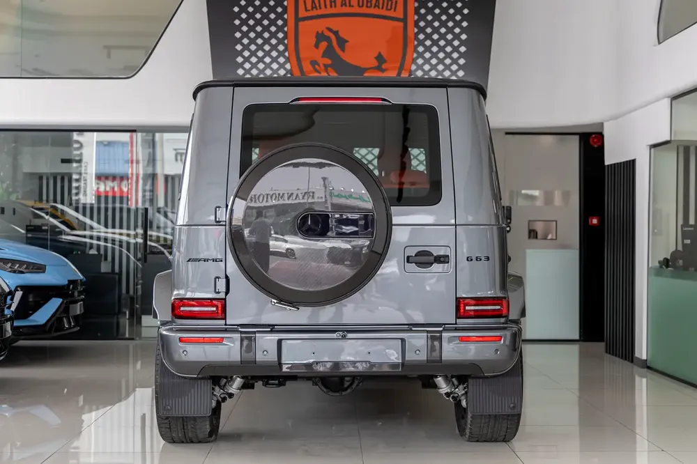 Double Night Pack|Fully Loaded|2026 Fully Cardbon Fiber |Gargash Auto Warranty PERFOMANCE PACKAGE - Image 4