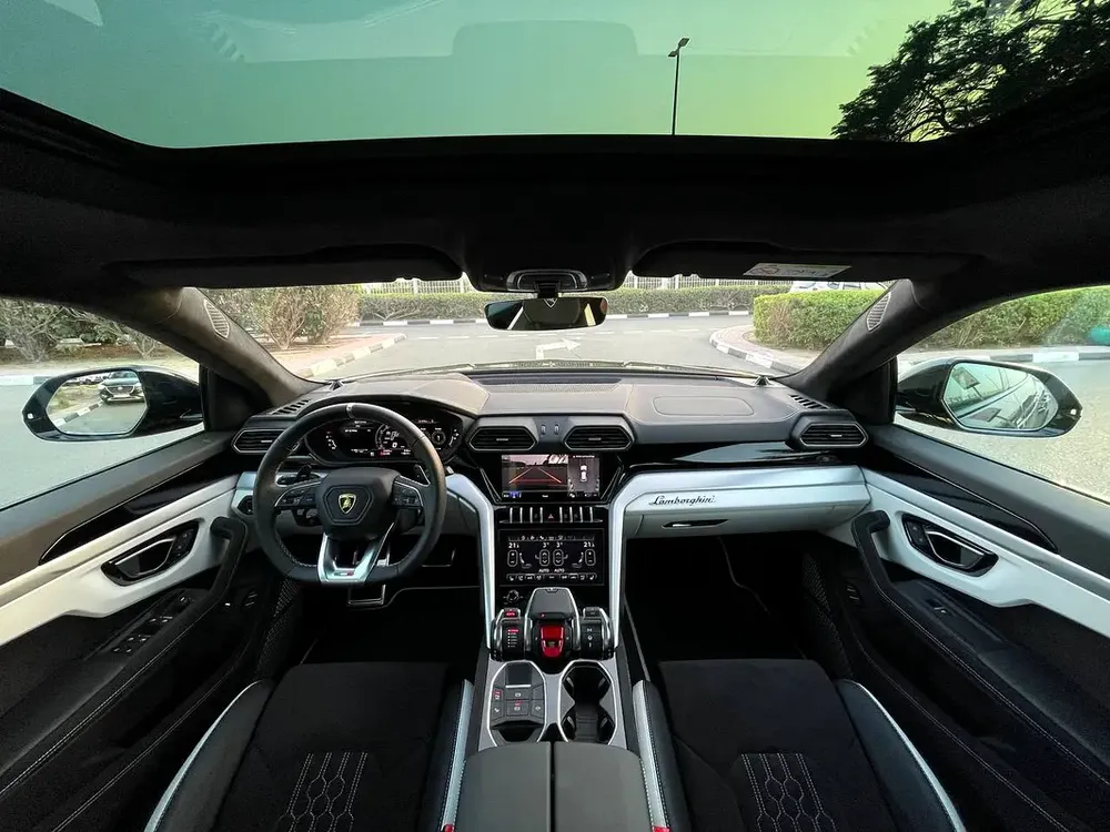 LAMBURGHINI  / URUS S / 2024 / PANORAMIC / SOUND SYSTEM / LOW KM 3500 KM / 360 CAMERA - Image 12