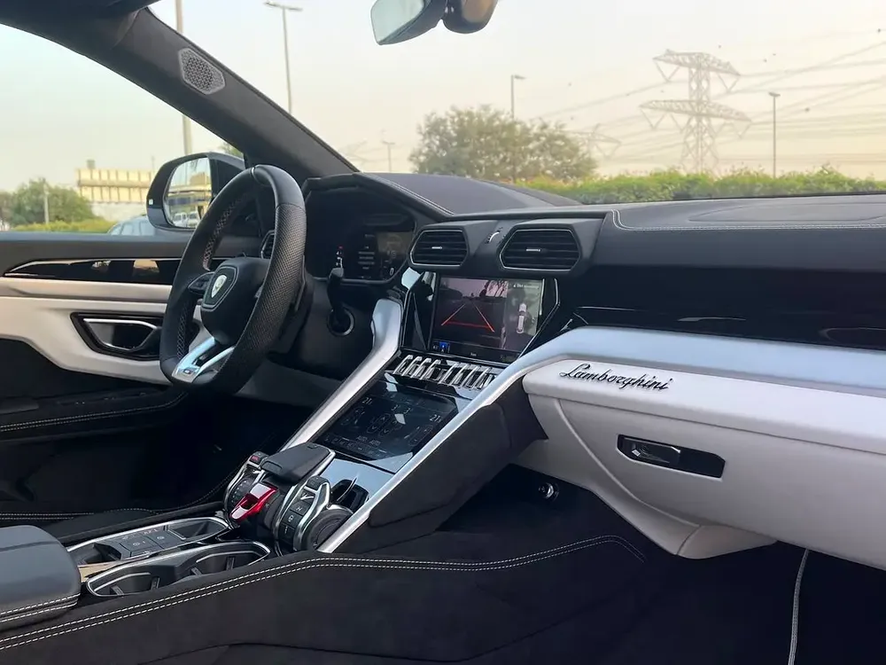 LAMBURGHINI  / URUS S / 2024 / PANORAMIC / SOUND SYSTEM / LOW KM 3500 KM / 360 CAMERA - Image 14