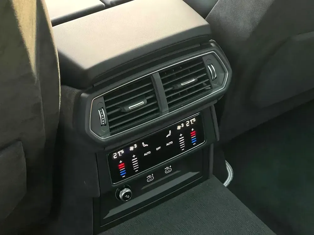 LAMBURGHINI  / URUS S / 2024 / PANORAMIC / SOUND SYSTEM / LOW KM 3500 KM / 360 CAMERA - Image 16