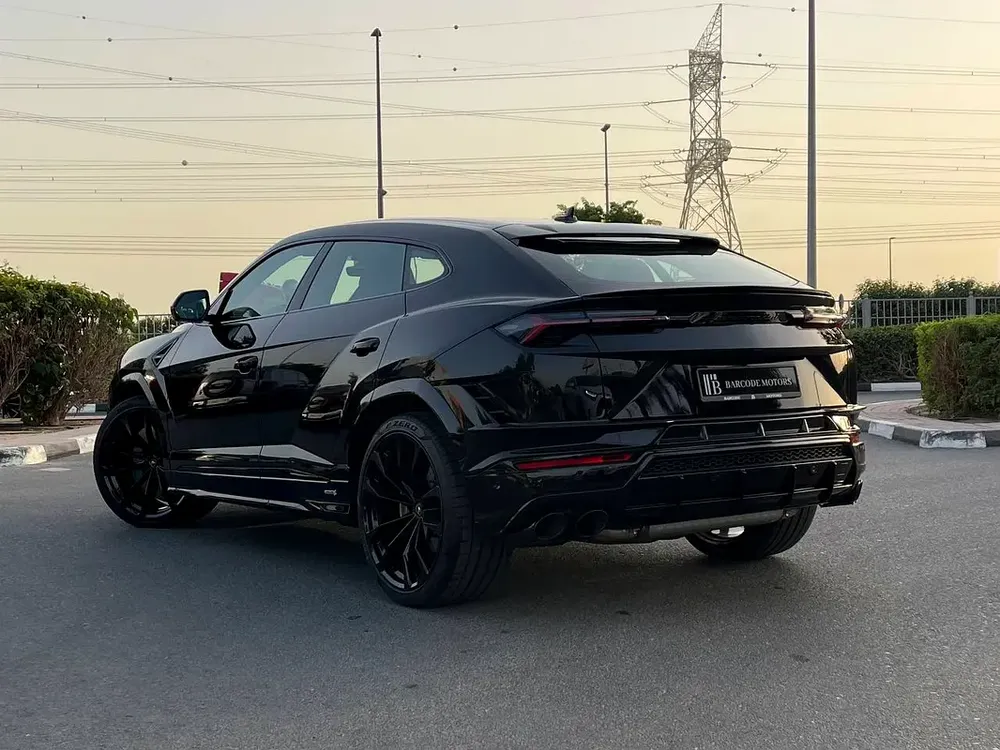 LAMBURGHINI  / URUS S / 2024 / PANORAMIC / SOUND SYSTEM / LOW KM 3500 KM / 360 CAMERA - Image 4