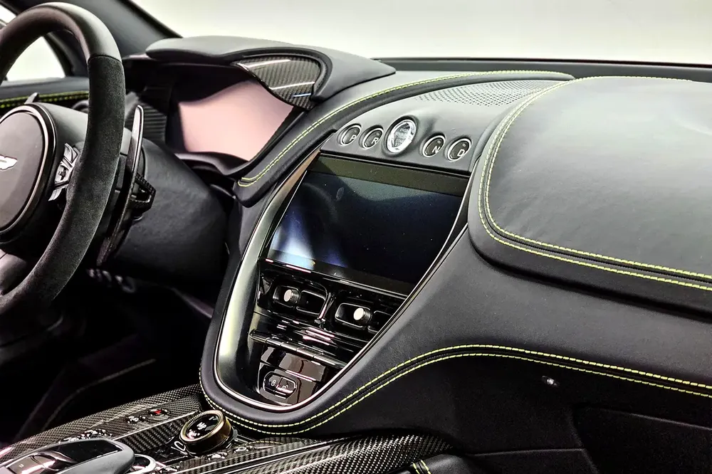 Aston Martin DBX 707 - GCC Specs - Lease to Own Available - Image 19