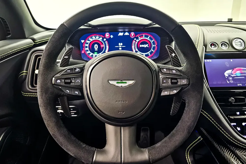 Aston Martin DBX 707 - GCC Specs - Lease to Own Available - Image 8
