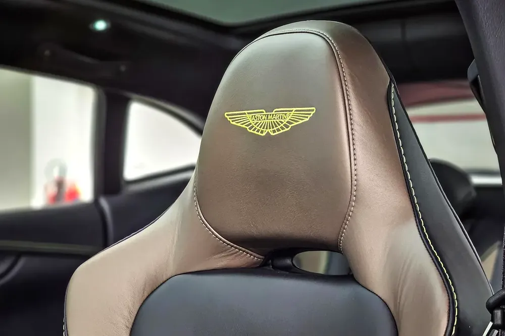 Aston Martin DBX 707 - GCC Specs - Lease to Own Available - Image 9