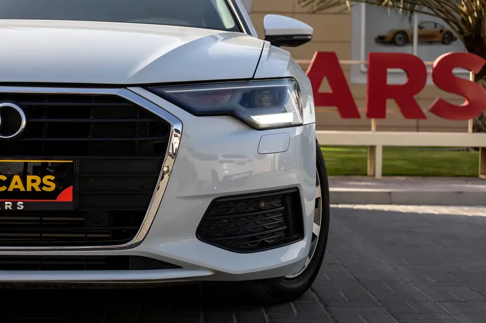 Audi A6 40TFSI 2023 GCC | Warranty | Flexible D.P. - Image 4