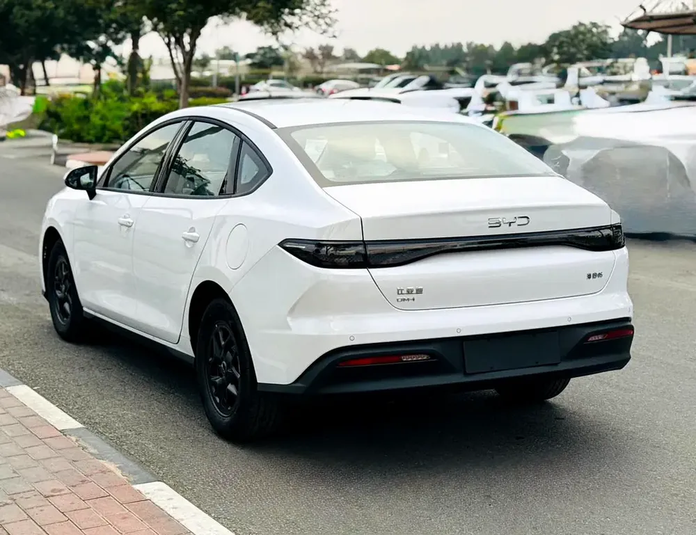 BYD Seal 05 1.5L Plug In Hybrid 2025 0 KM for Export - Image 6