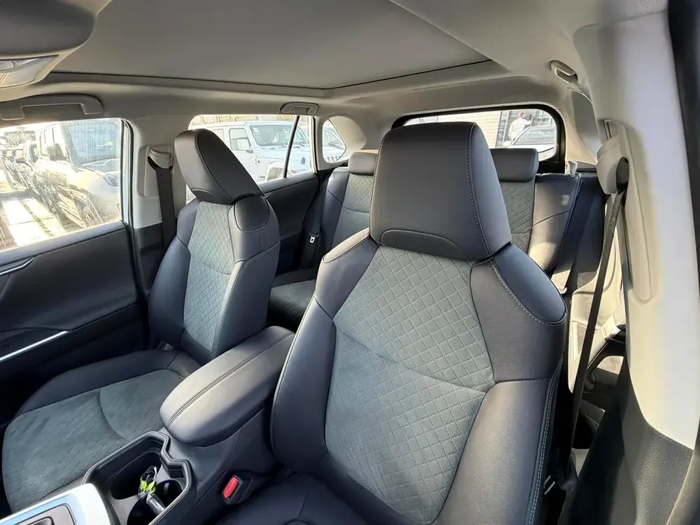 Toyota RAV4 Adventure 2.0L Petrol 2024 Export Price @ 93,000 AED - Image 15