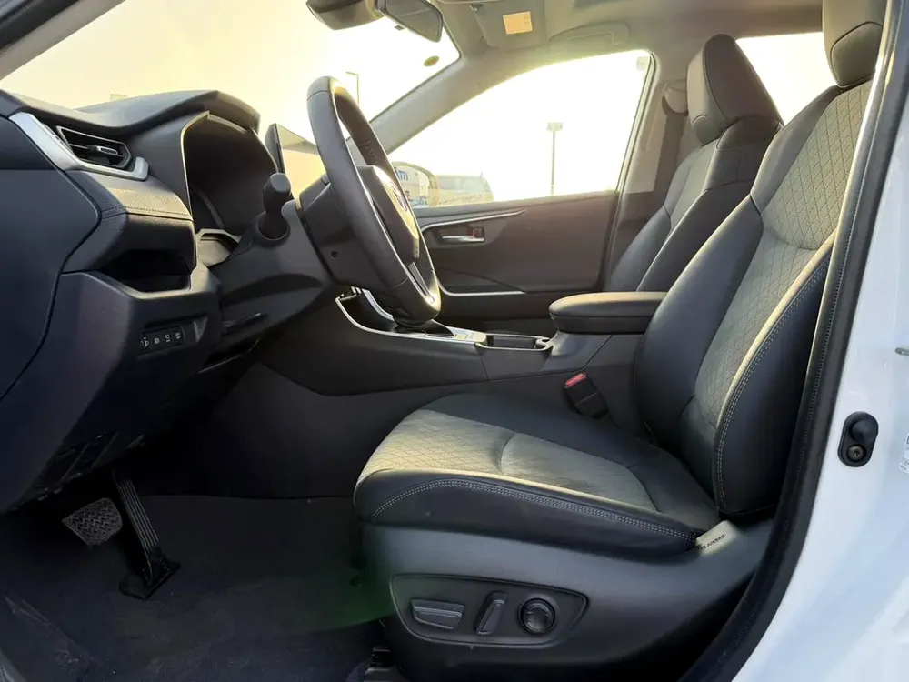 Toyota RAV4 Adventure 2.0L Petrol 2024 Export Price @ 93,000 AED - Image 6