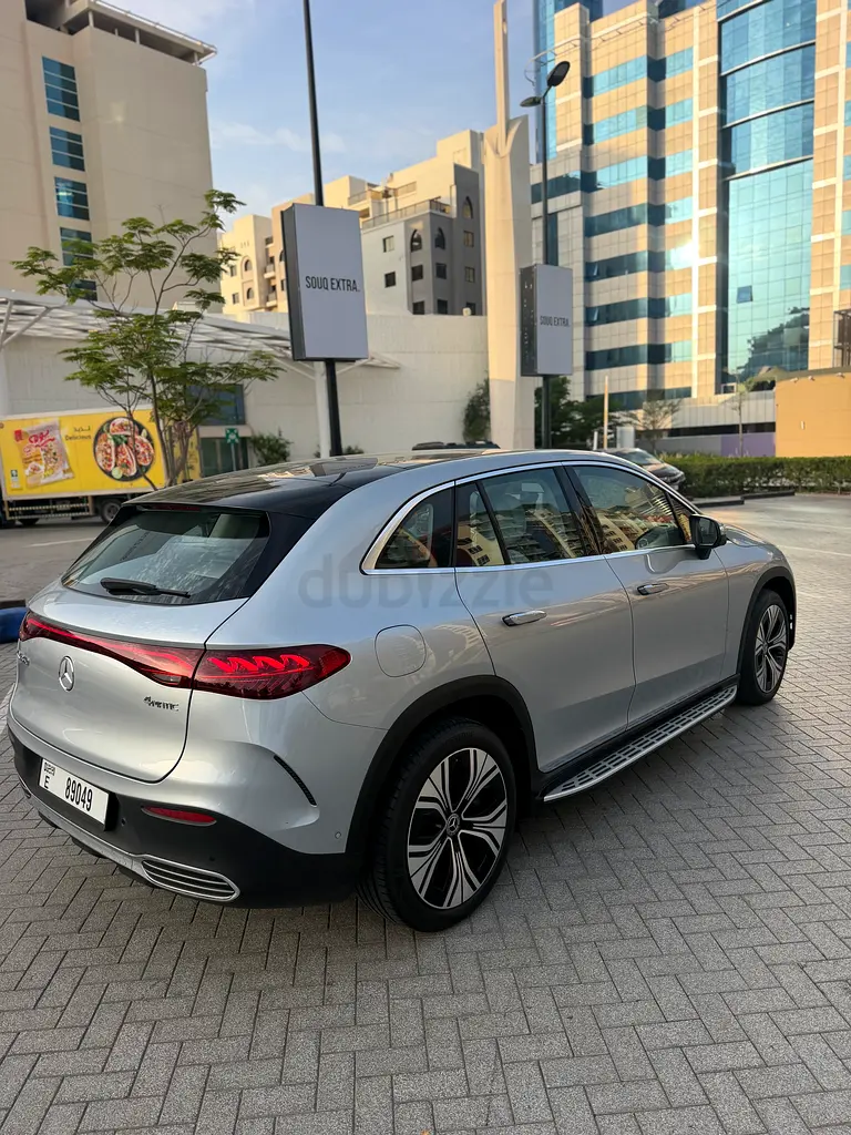 Mercedes EQE 350 / Fully Electric/ Brand New condition - Image 6