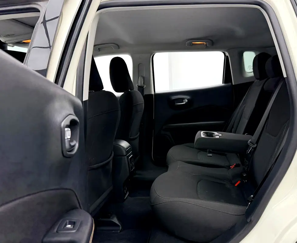2021 Jeep Compass Longitude, Warranty, Service History, Fully Loaded, Excellent Condition, GCC - Image 17