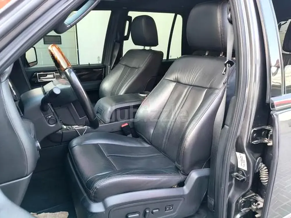 AED 1638/month | 2017 Lincoln Navigator Reserve | GCC Specs | Ref#475586 - Image 12
