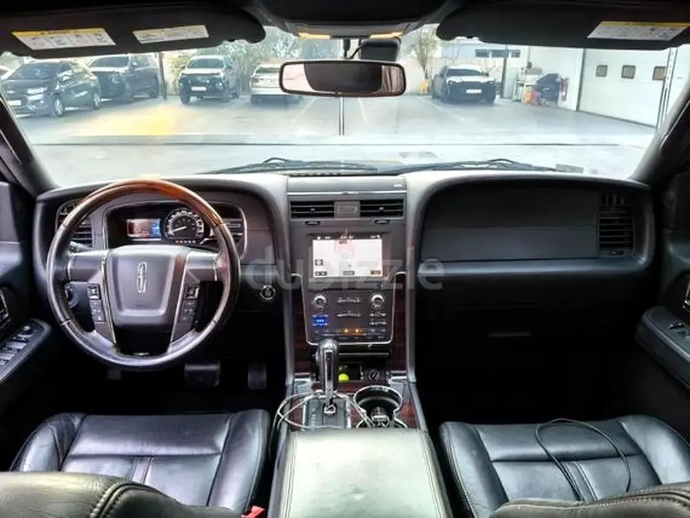 AED 1638/month | 2017 Lincoln Navigator Reserve | GCC Specs | Ref#475586 - Image 8