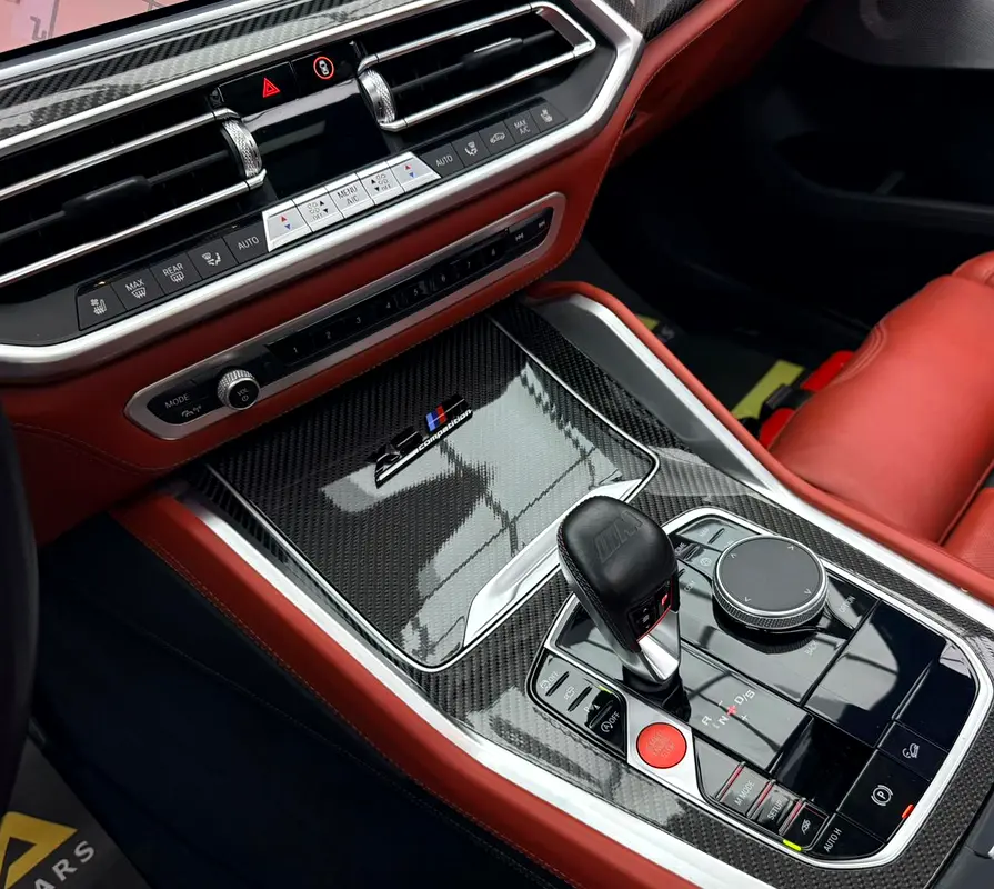 2023 BMW X5 M Competition, Warranty, Full BMW Service History, GCC - Image 17