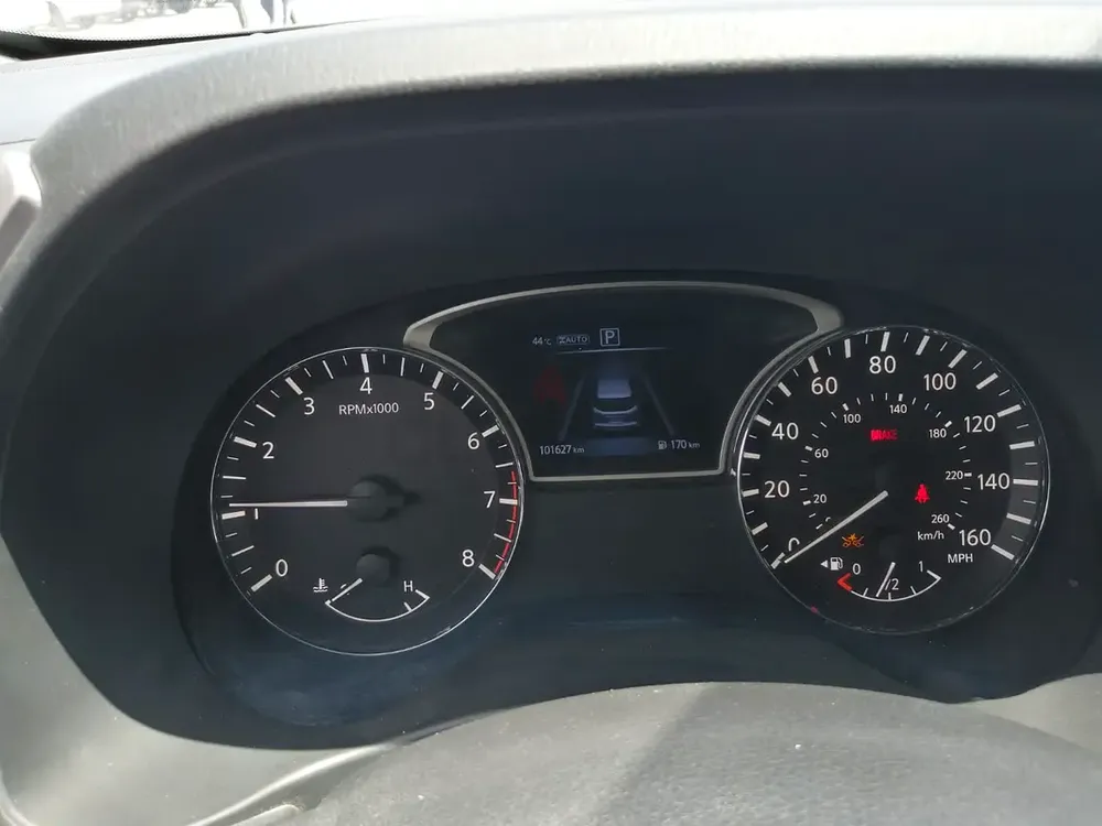 Nissan Pathfinder 2019 Good condition - Image 5