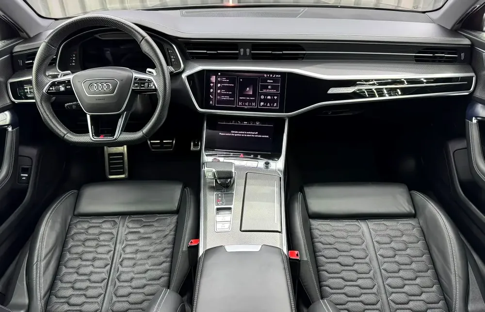 2024 Audi RS6 Avant TFSI Quattro V8 | Low mileage | European | Original Paint - Image 18