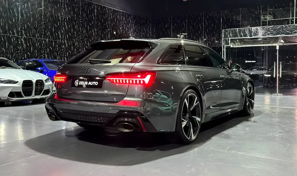 2024 Audi RS6 Avant TFSI Quattro V8 | Low mileage | European | Original Paint - Image 4