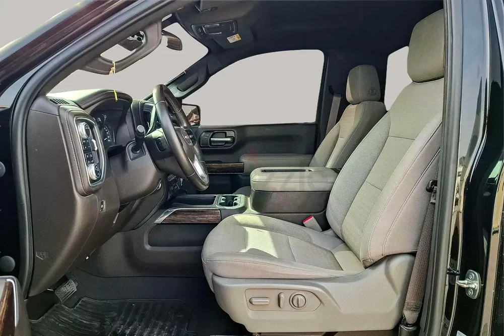 AED 1535/month | 2021 GMC Sierra 1500 Elevation | GCC Specs | Ref#440790 - Image 12