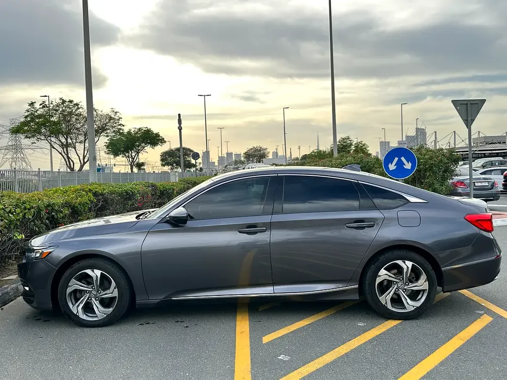 951/- AED EMI 2018 Honda Accord EX PLUS - GCC Specs - Excellent Condition - Image 10