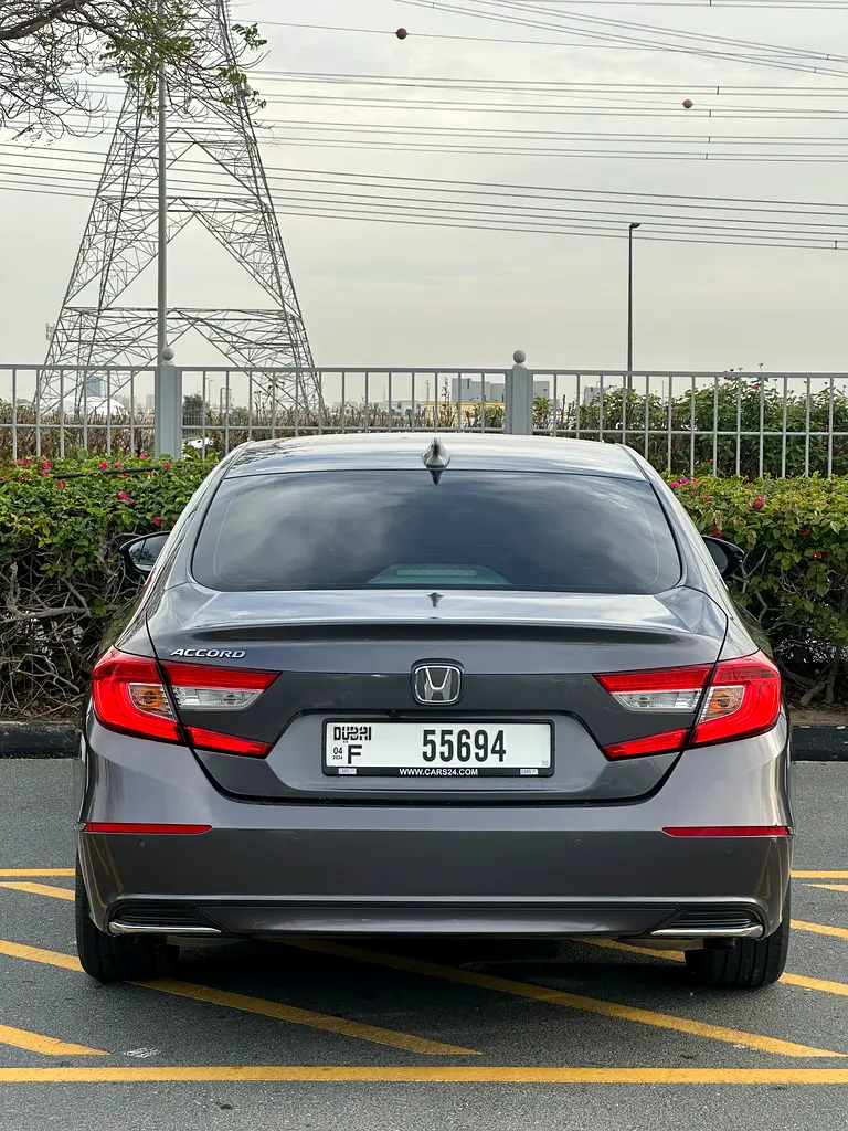 951/- AED EMI 2018 Honda Accord EX PLUS - GCC Specs - Excellent Condition - Image 12